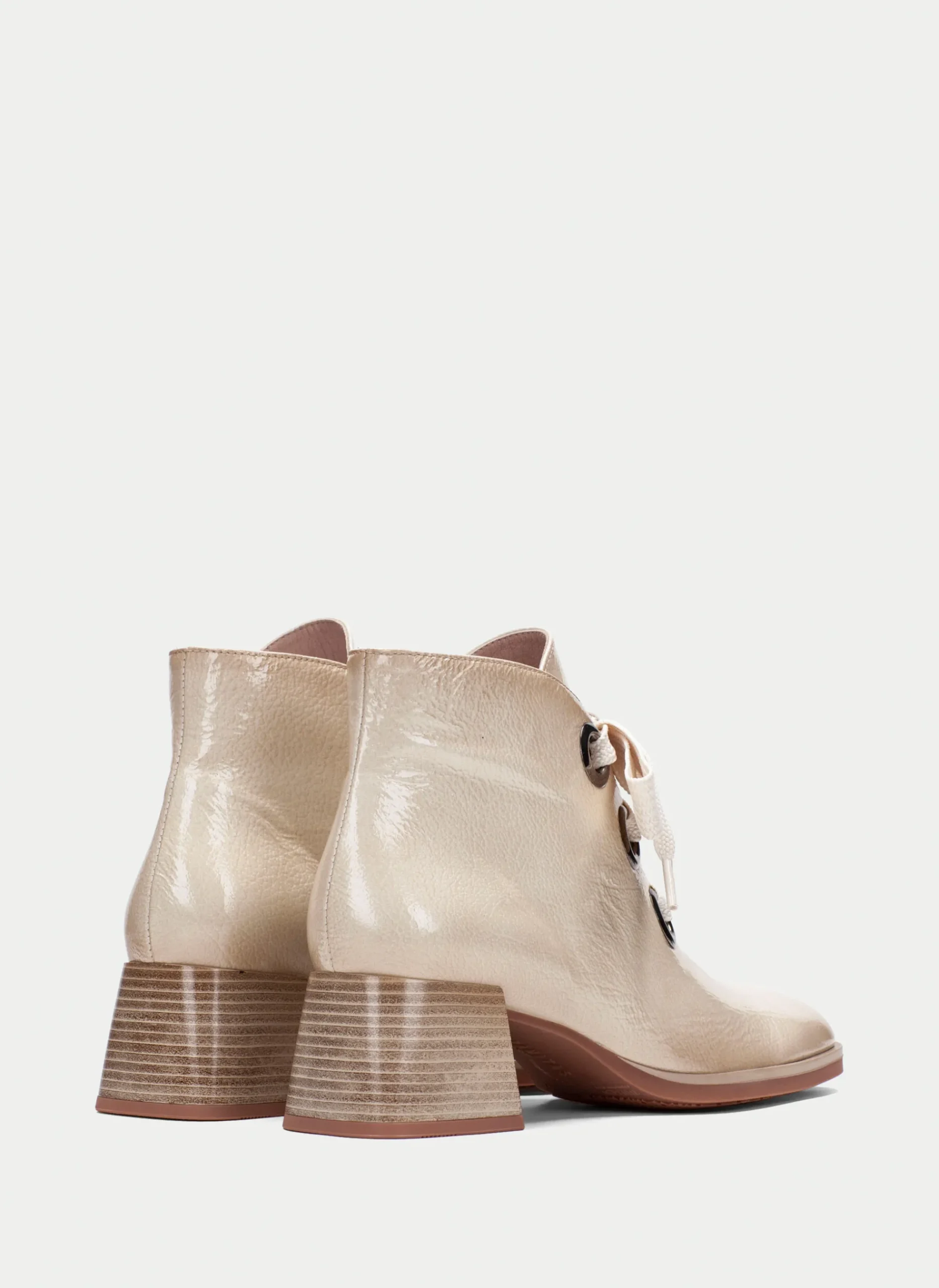 botins_milan_milk_2.webp HISPANITAS Botins milan milk